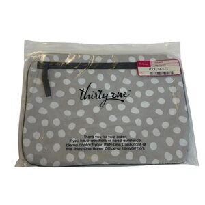 Thirty One NEW Pocket-a-tote organizer in lotsa dots, travel, accessory